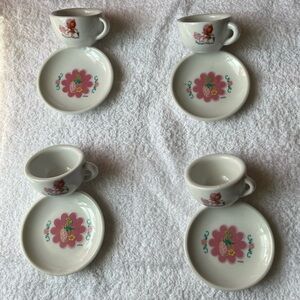 Strawberry shortcake porcelain mini tea cups